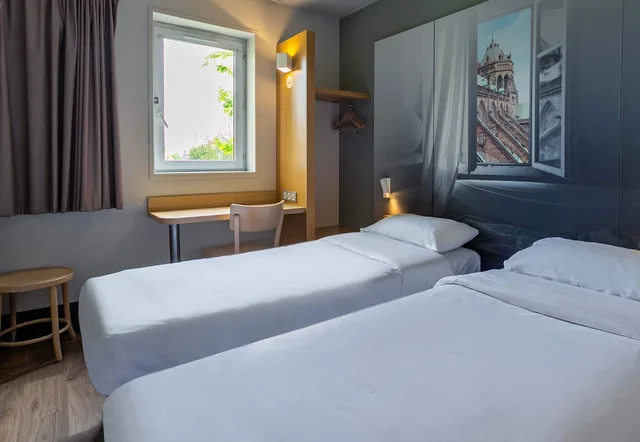 غرفة بسريرين منفصلين، B&B Hotel Strasbourg Nord Artisans 1/4