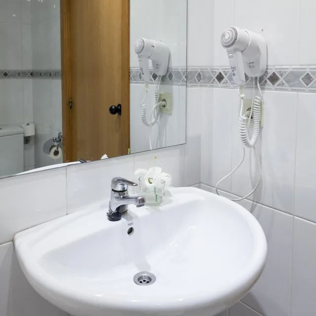 Room, Single, Monte Ulia Hotel 7/8