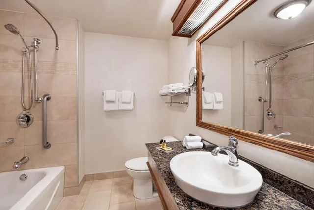 غرفة بزنس بسرير كينج في طابق مرتفع، Le Saint Edouard, WorldHotels Distinctive 8/10