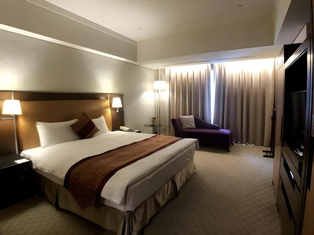 جناح قياسي كلاسيكي، Evergreen Plaza Tainan 1/1