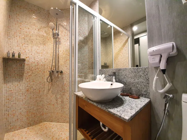 غرفة سوبيريور بسريرين منفصلين، Lanna Thaphae Hotel 4/5