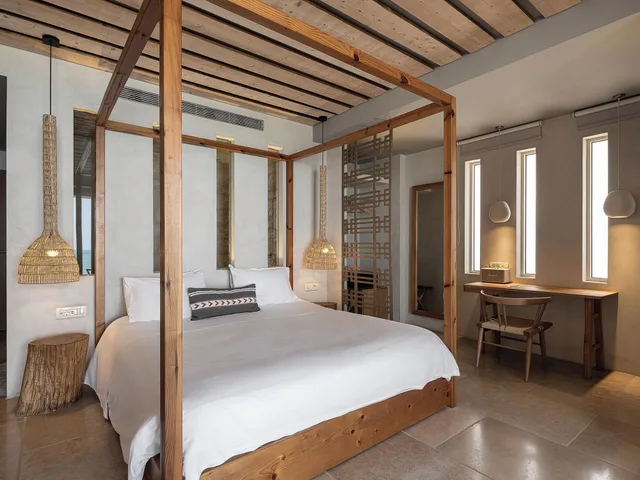 Condominium, Double Bed, Sea View, Balcony، The Theodore Boutique Hotel 3/7