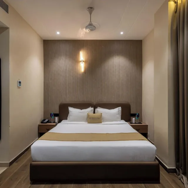 Hotel Kingsway، رايبور 10/40