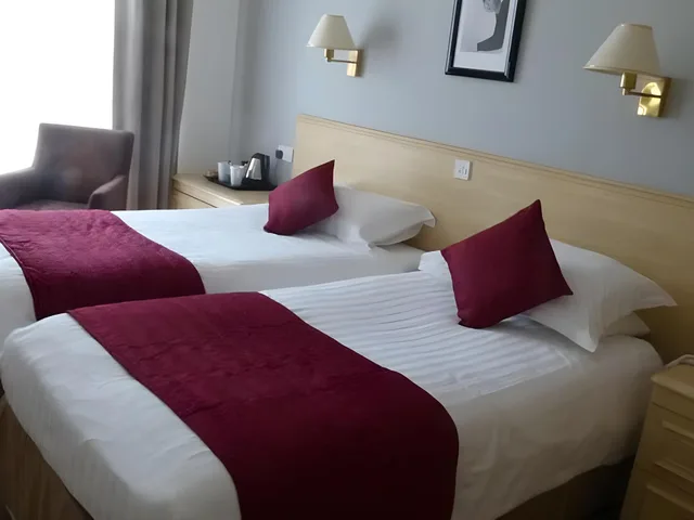 غرفة تُحدَّد عند الوصول، Beachcombers Hotel 1/1