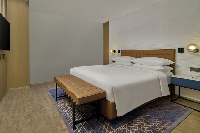 غرفة بريميوم بسرير كينج بشرفة، Amansari Residence Resort 2/7