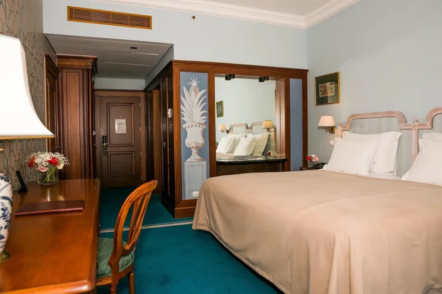 غرفة بريميوم بسرير مزدوج بإطلالة على الحديقة، Pestana Palace Lisboa 6/10