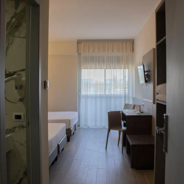 غرفة رباعية، JR Hotels Gate 7 Bologna 5/6