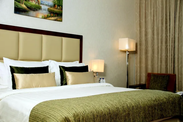 Room, Creek Side، Samaya Hotel Deira Dubai 2/3