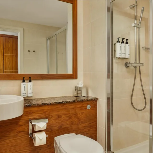 غرفة سوبيريور بسرير كينج، The Gateway Hotel Dundalk 2/2