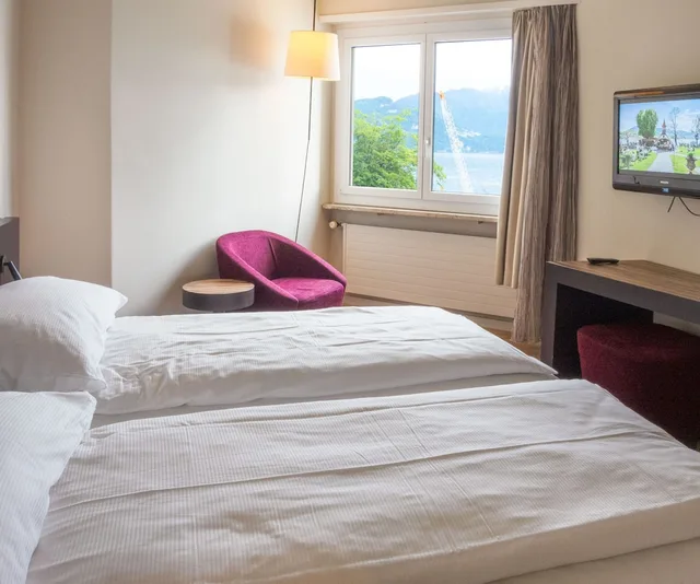 غرفة كلاسيكية بسريرين منفصلين، Hotel Seeburg Luzern 4/10