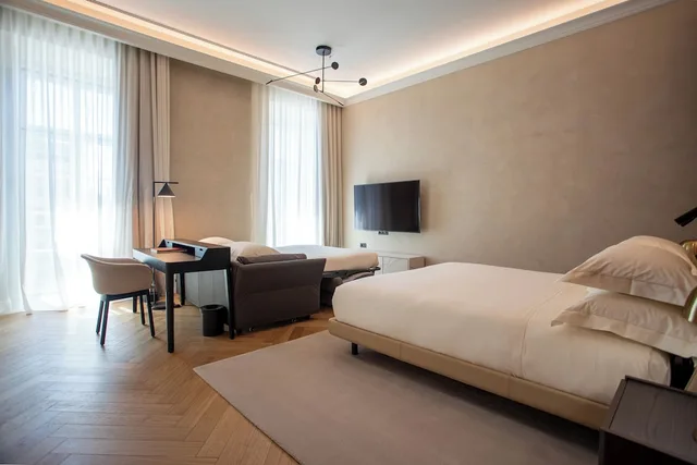Authentic, Family, Queen Bed, Sofa، MACAM Hotel 3/5