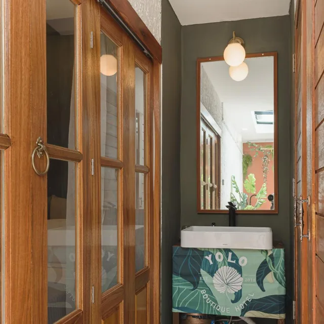 Room, King Bed, Garden View, Yolo Bangkok Boutique Hotel 10/10