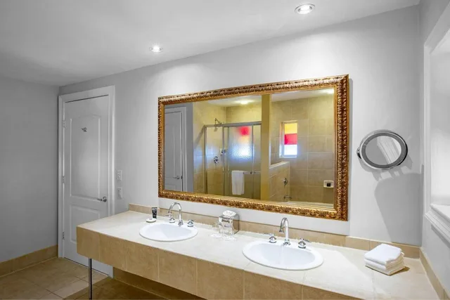 3 Bedrooms, Bi Level, Suite، Casa Monica Resort & Spa, Autograph Collection 5/8