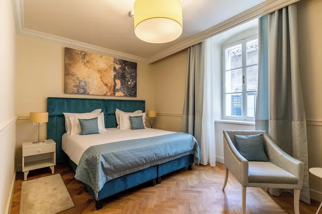 غرفة قياسية بسرير كينج، Heritage hotel Santa Lucia 1/5