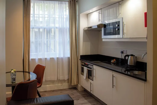 استوديو ديلوكس بسرير مزدوج بمطبخ، Hyde Park Superior Apartments 5/5