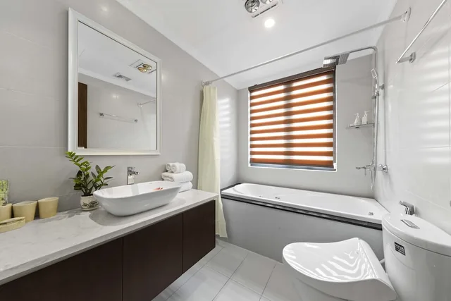 شقة ديلوكس بسرير كينج بغرفة نوم واحدة، Newsky Serviced Apartment 5/5