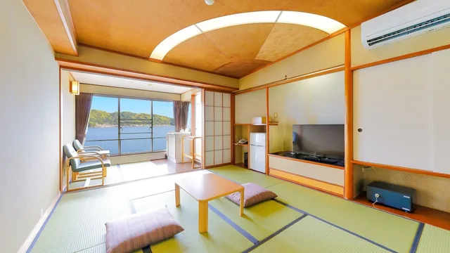 غرفة داخلية يابانية قياسية بفرشتي فوتون بأرضية تاتامي، Oedo Onsen Monogatari Nanki Kushimoto 1/2