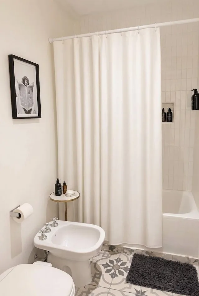 جناح استوديو بسرير كينج مع أريكة، Sucre Suites 10/10