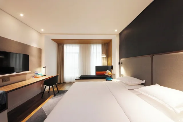 Standard, King Bed, Extra Floor Space, HOLIDAY INN EXPRESS HEFEI SHUSHAN 2/6