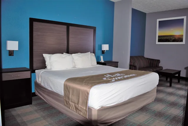 غرفة بسرير كينج للمدخنين لذوي الإعاقة، Days Inn by Wyndham Montgomery 2/3