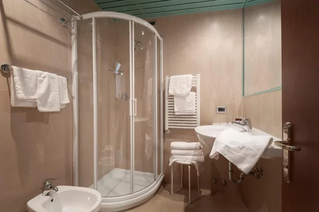 غرفة عائلية، Alfa Fiera Hotel 4/7