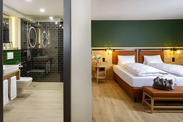 جناح جونيور بسريرين منفصلين بإطلالة على الجبل مع أريكة، Hirschen Wildhaus Swiss Quality Hotel 1/4