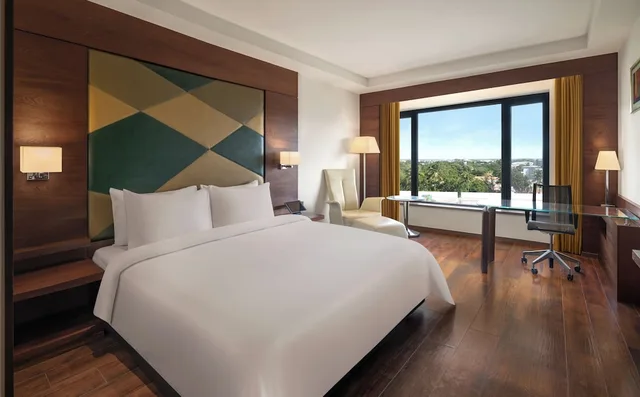 غرفة ديلوكس تنفيذية بسرير مزدوج بإطلالة على المدينة، The Residency Towers Coimbatore 5/7