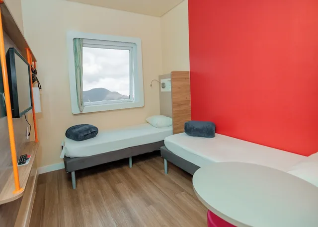 غرفة قياسية بسريرين منفصلين، ibis budget Capao Bonito 8/10