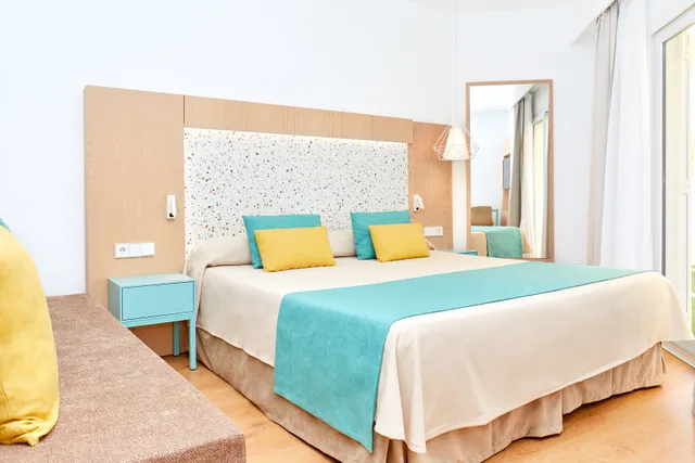 استوديو بريميوم، Universal Aparthotel Elisa 1/3