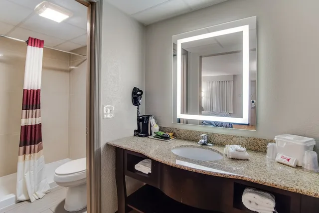غرفة سوبيريور بسرير كينج، Red Roof Inn St George, SC 4/4