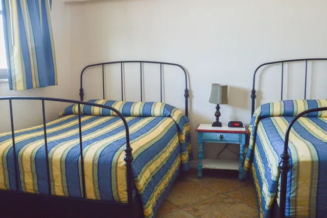 1 Bedroom, Suite, 2 Double Beds, Ocean Front, Sofa، HAWAIIAN INN 2/4