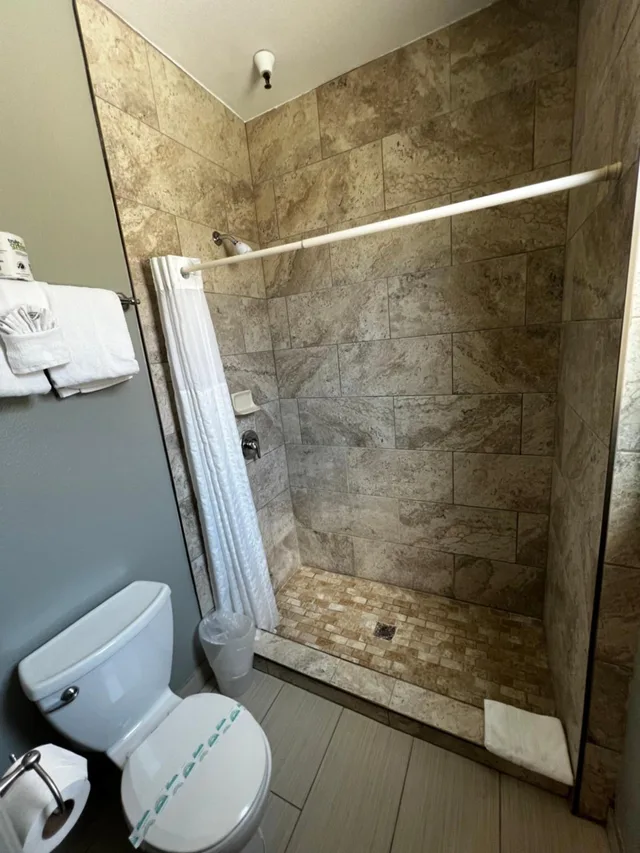 غرفة بسرير مزدوج يُسمح فيها بالحيوانات الأليفة، Urban Boutique Hotel 8/10
