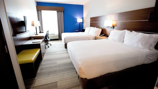 غرفة قياسية بسريرين كوين لذوي الإعاقة، Holiday Inn Express Suites Houston Nw Hwy 290 Cypress 1/4