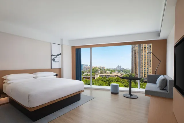 Executive, King Bed, City View, Fairfield by Marriott Changsha Yuelu 1/1