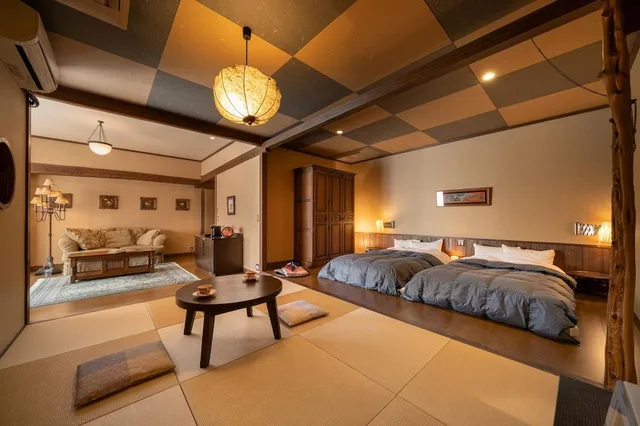 Japanese, Suite, Twin Beds, River View, Outdoor Bath, Hakkei 1/1