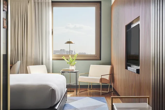 غرفة بريميوم بسرير كينج، Grand Hyatt Barcelona 6/10