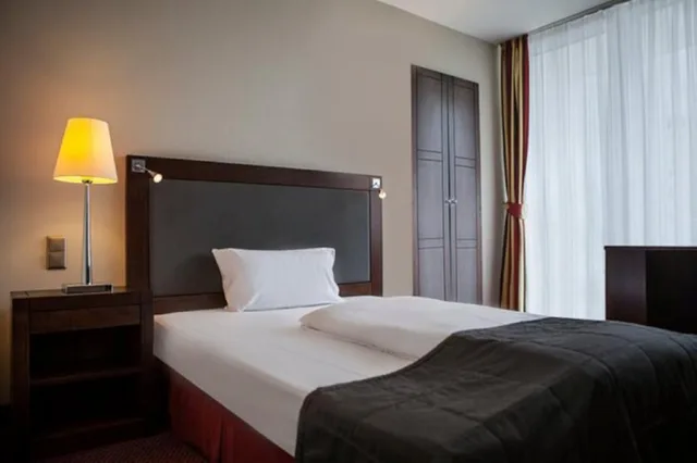 SAVIGNY HOTEL FRANKFURT CITY MESSE، فرانكفورت 13/26