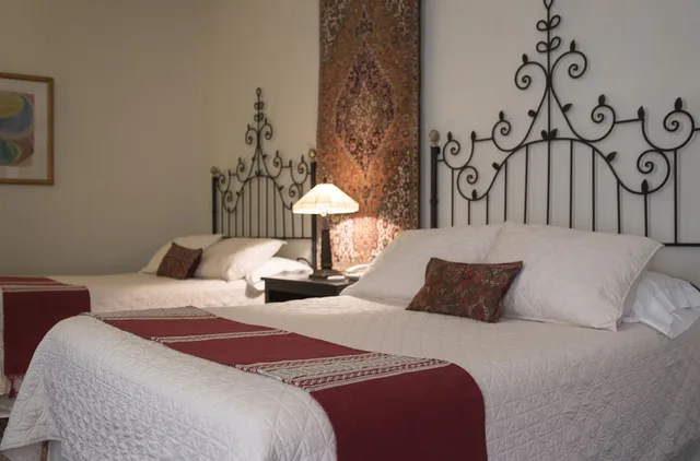 Bellavista, 2 Double Beds، Villa Mirasol Hotel 2/4