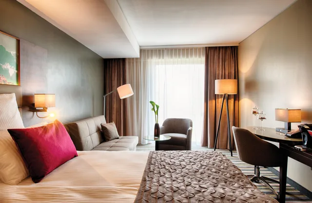 غرفة ديلوكس، Leonardo Royal Hotel Ulm 1/7