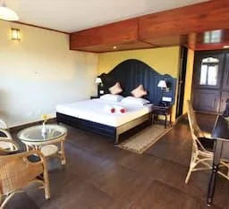 غرفة، CAMELOT RESORT 1/1