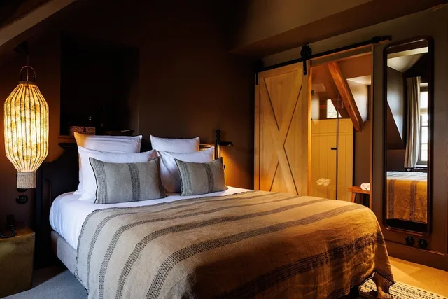 غرفة كلاسيكية بسرير كوين بإطلالة على البحر، Domaine de Locguenole & Spa 1/3