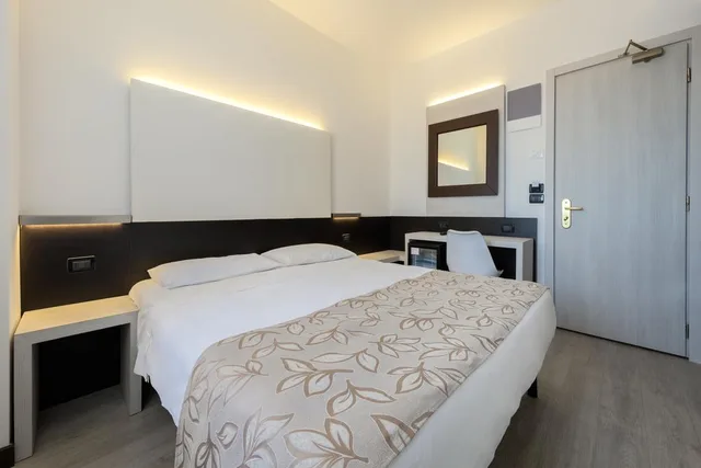 غرفة قياسية بسرير مزدوج أو سريرين منفصلين، Ambasciatori Hotel Venice Mestre, Tapestry Collection by Hilton 3/5