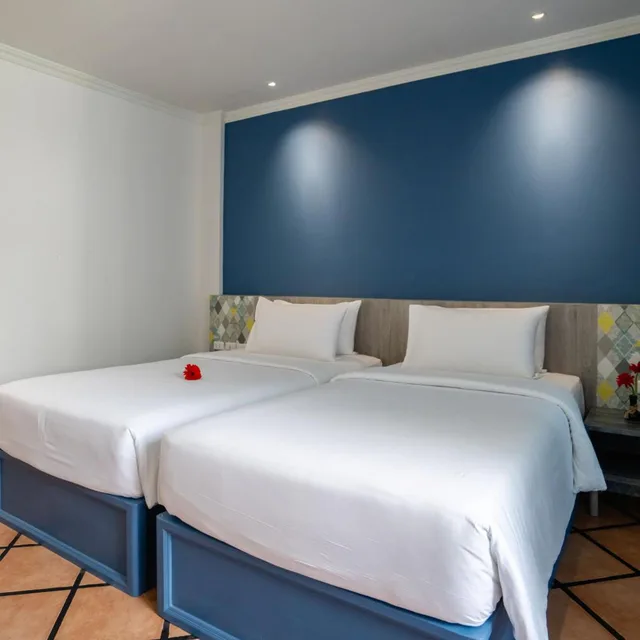 غرفة سوبيريور بسرير مزدوج أو سريرين منفصلين بإطلالة على المدينة، Phuket Island View Resort 6/10