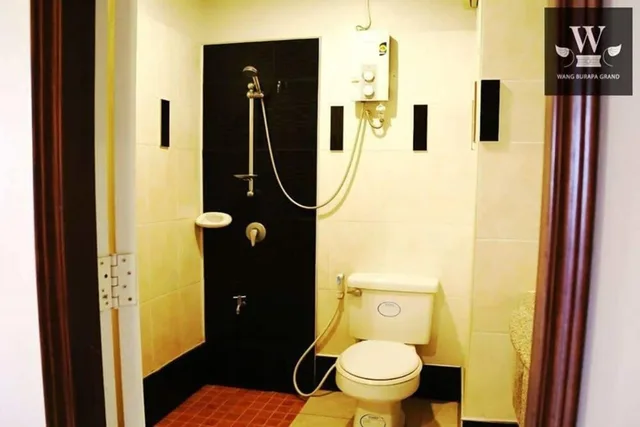 غرفة قياسية بسريرين منفصلين، Wangburapa Grand Hotel 2/2