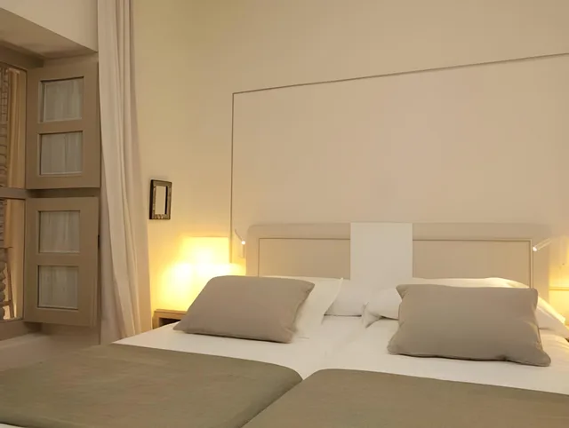 غرفة ديلوكس بسرير مزدوج، Balcon De Cordoba 1/1