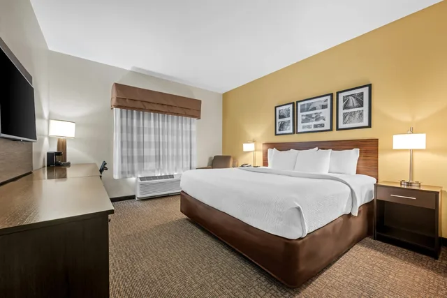 Room, King Bed, Sleep Inn & Suites Jasper 1/4
