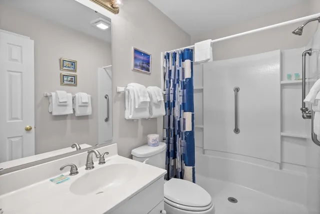 Plantation, Suite, Queen Bed، Litchfield Beach Golf Resort 6/10