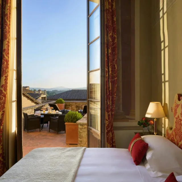 غرفة ديلوكس بسرير مزدوج أو سريرين منفصلين بشرفة، Grand Hotel Continental Starhotels 2/9