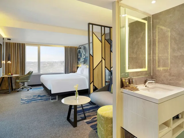 استوديو ديلوكس بسرير كينج، Novotel Suites Yogyakarta Malioboro 3/4