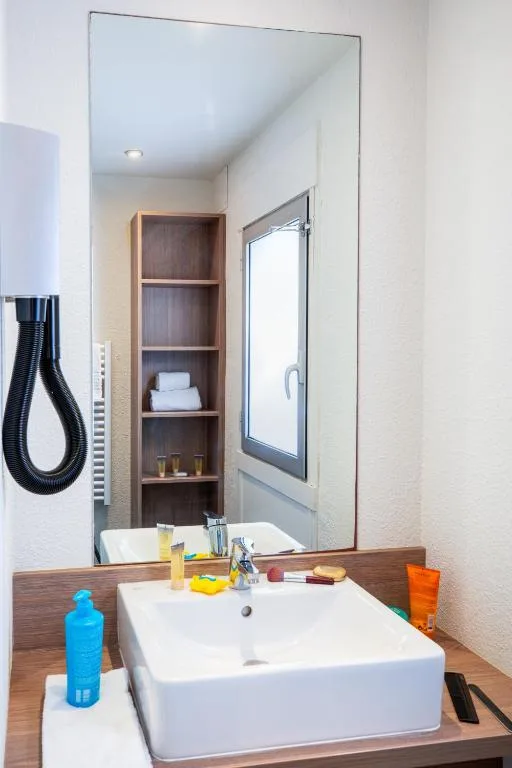 3 Rooms, Lake View، SOWELL Family Pignada Plage 5/7